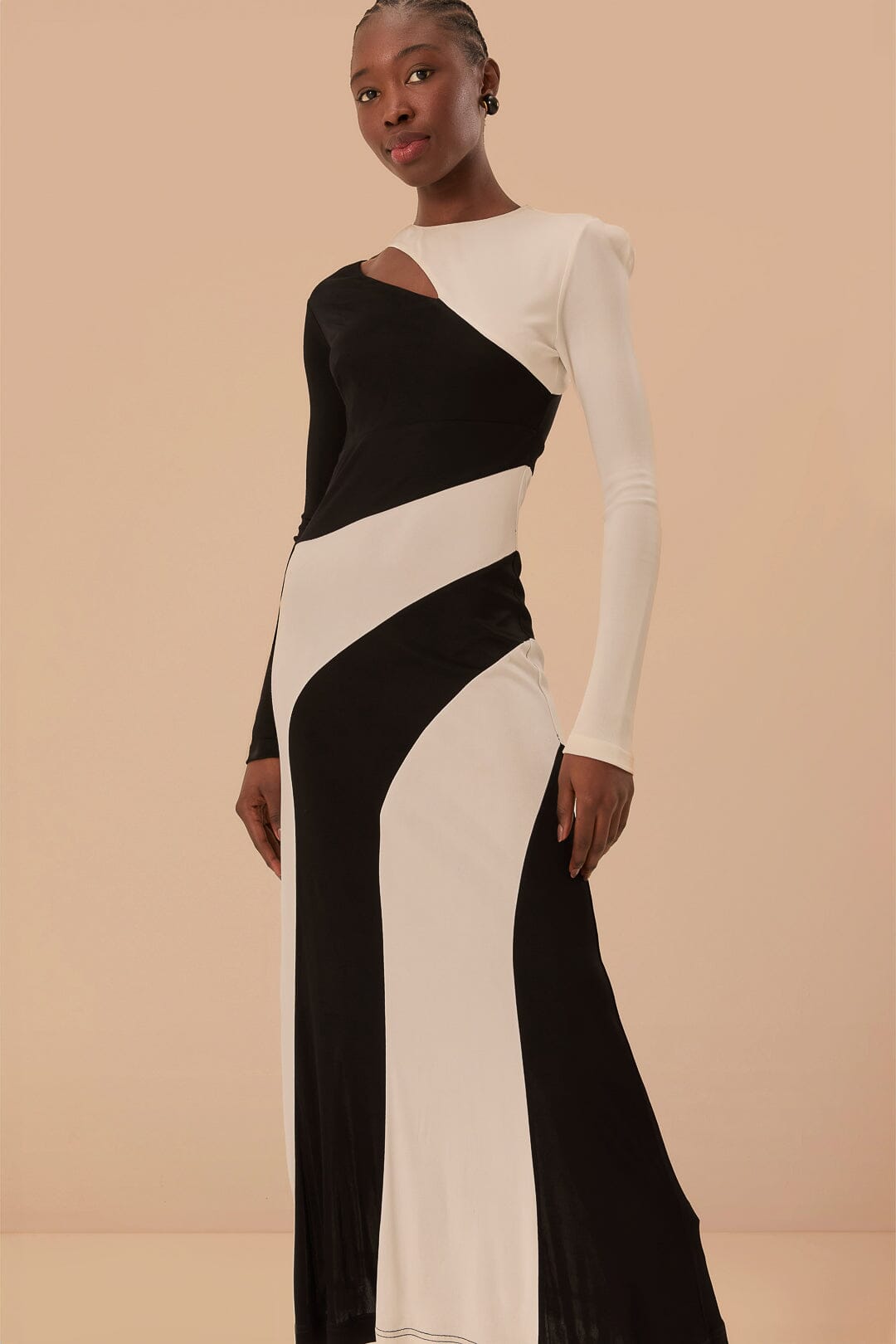 Black and White Cut-Out Long Sleeve Midi Dress